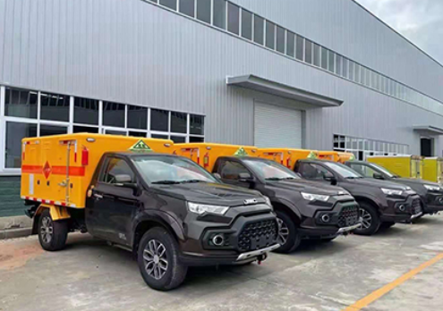 虎丘爆破器材运输车-保障安全与效率的关键