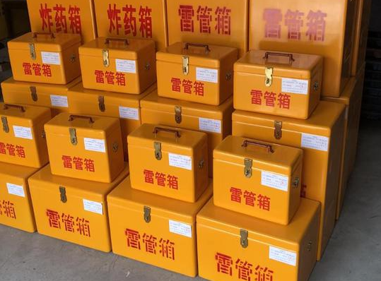 虎丘玻璃钢雷管箱的使用寿命一般是多少？